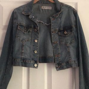 Fitted Cropped Jean Jacket